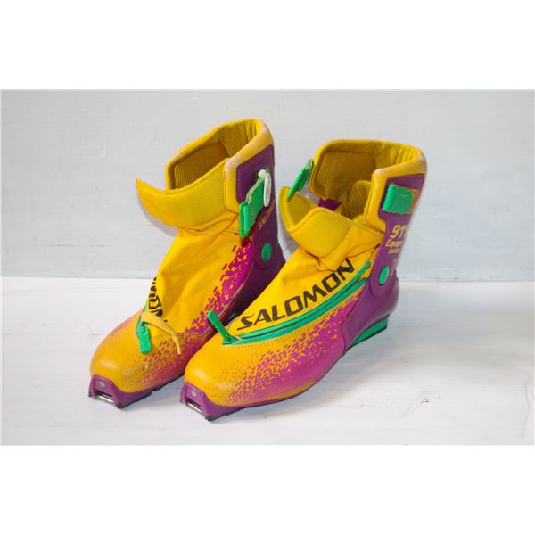 VINTAGE SOLOMON SKI BOOTS-ESTATE