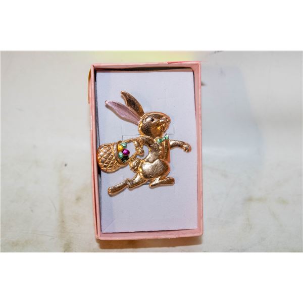 NEW BUNNY & BASKET 1.63”X1.75” GOLD TONES,