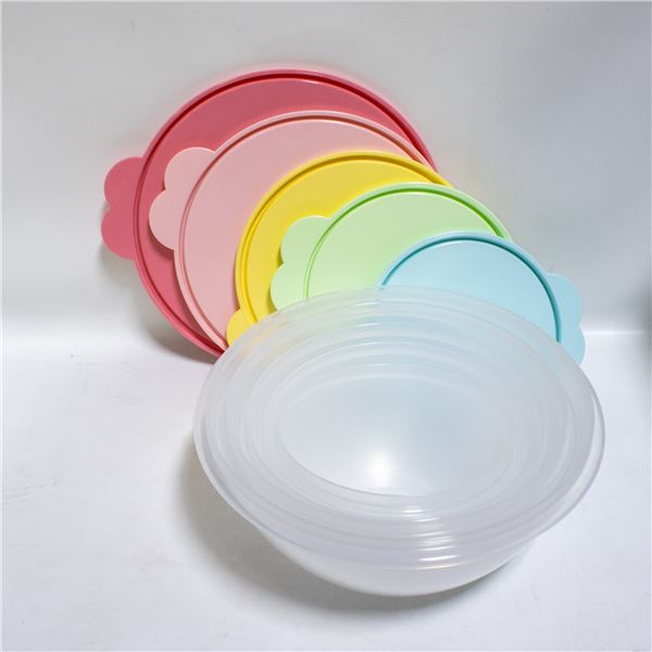 TUPPERWARE 10 PIECE FOOD STORAGE SET WITH LIDS