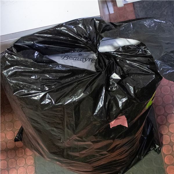 2 PK BEAUTYREST PLATINUM FEATHER PILLOW QUEEN SIZE