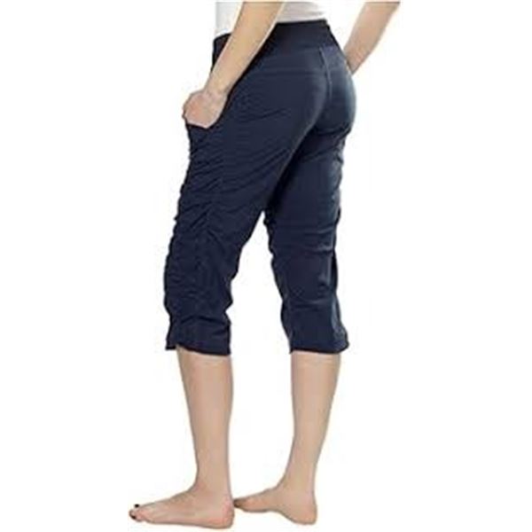 NEW KIRKLAND LADIES STATEMENT CAPRI XXL