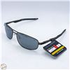 Image 1 : PAIR OF SUNGLASSES