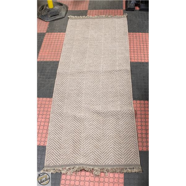 OFF THE LOOM ISLA RUNNER BROWN WOVEN - 2'6" X 6'4"