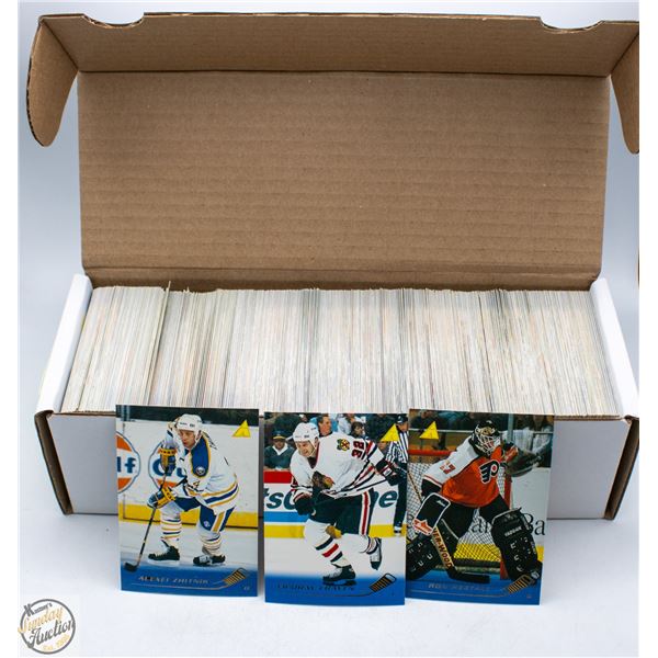 1995-96 PINNACLE HOCKEY APPROX 550 CARDS