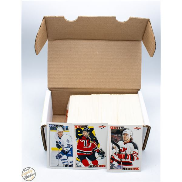 1995-96 SCORE/PINNACLE HOCKEY APPROX 325 CARDS