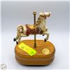 Image 1 : VINTAGE PORCELAIN CAROUSEL COLLECTION LTD.