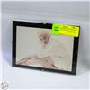 Image 1 : MARILYN MONROE WHITE ROBE 5"X7" GLASS FRAMED