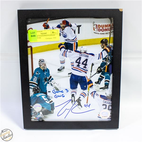 OILERS AUTOGRAPHED KASSIAN 8X10 PICTURE