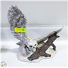Image 1 : LARGE SNOWY OWL CERAMIC SCULPTURE 13" X 14"