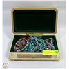 Image 1 : JEWELLERY BOX FULL OF ASSTD JEWELLERY