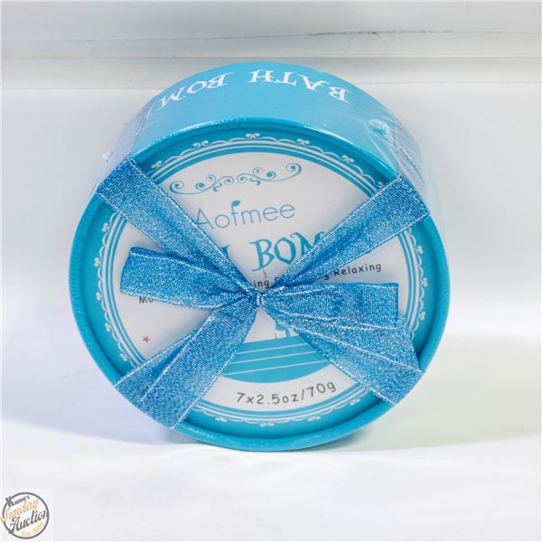 NEW 7 FRAGRANCE BATH BOMBS IN GIFT PACKAGE