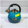 Image 1 : NEW PREMIUM BLUE TEA KETTLE WHISTLING
