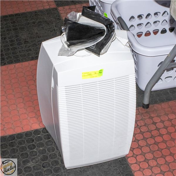 BIONAIRE AIR PURIFIER