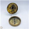 Image 1 : COLLECTIBLE BRASS TITANIC THEMED COMPASS