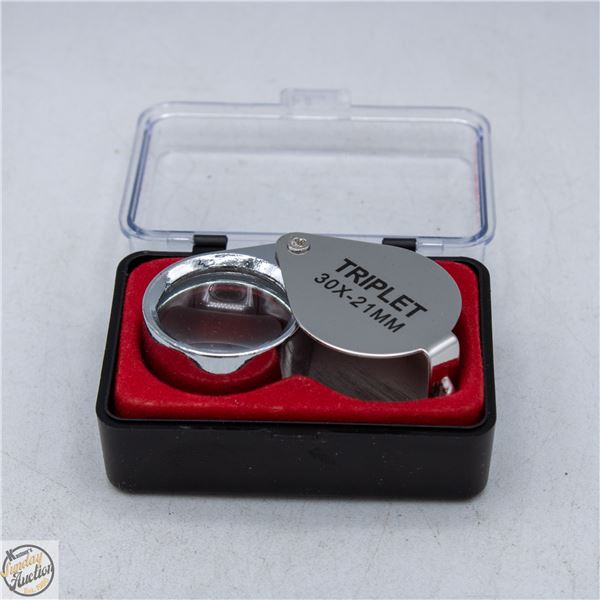 #4251-JEWELLERS LOUPE TRIPLET 30 X 21 MM