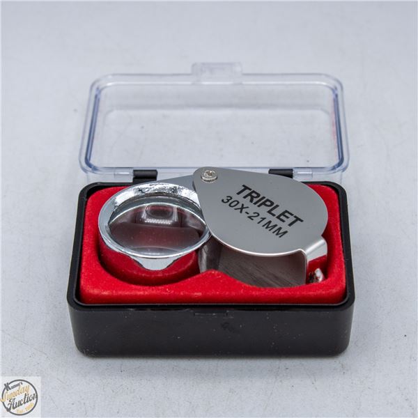 #4250-JEWELLERS LOUPE TRIPLET 30 X 21 MM