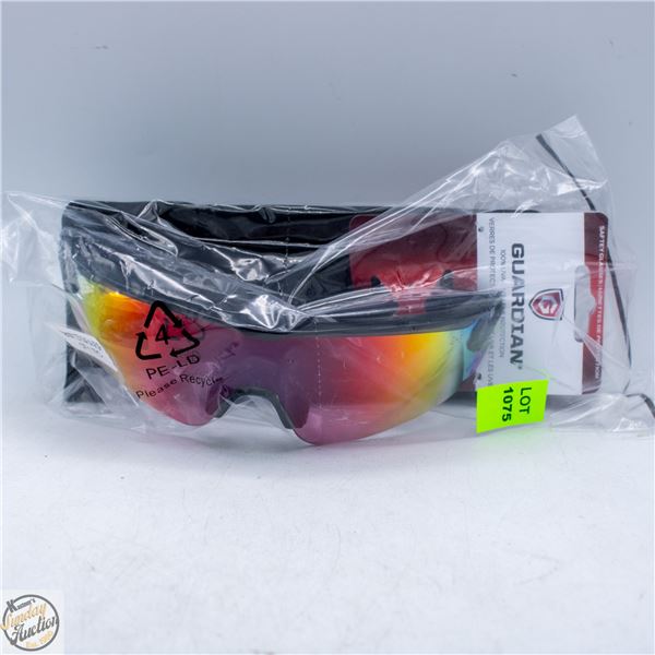 PAIR OF NEW GARDIAN SUNGLASSES WITH CASE