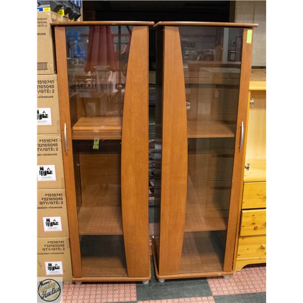 2 WOODEN DISPLAY CABINETS CURVED DISPLAY