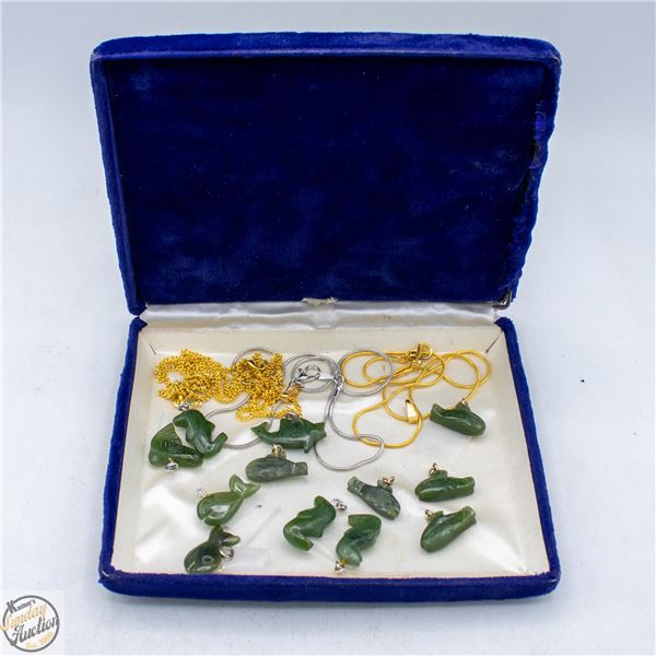 LOT OF CHAINS AND JADE PENDANTS