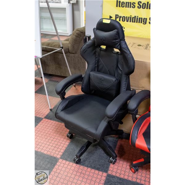 BRAND NEW LEATHERETTE GAMING CHAIR WITH FOOT