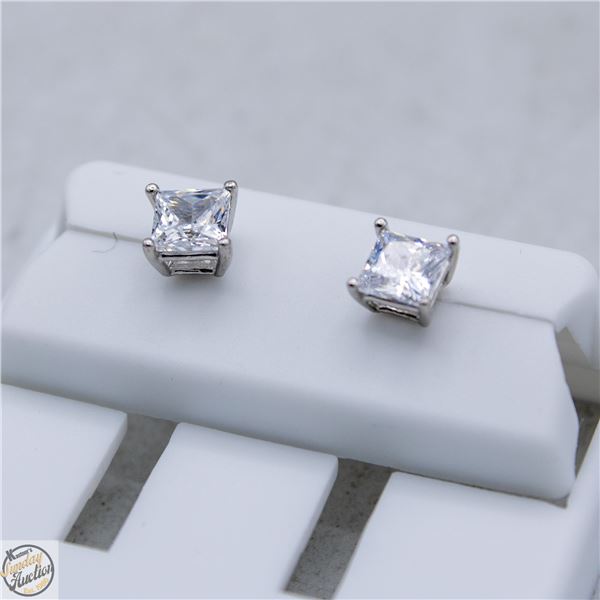 NEW SILVER PLATED SQUARE STUD EARRINGS