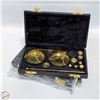 Image 1 : 3 BRASS SCALES