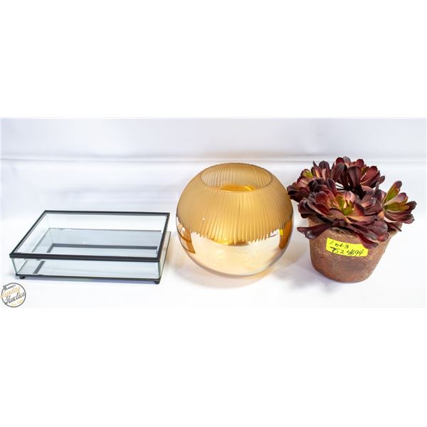 BURGUNDY FLOWER IN TERRA COTTA-