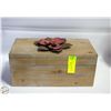 Image 1 : LIGHT BROWN WOODEN JEWELRY BOX WITH