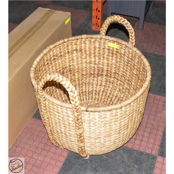LARGE ROUND WICKER BASKET H-24" DIAMETER-24"