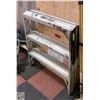 Image 1 : FEATHERLITE THREE-STEP ALUMINUM DRYWALL/