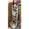 Image 1 : COSCO WORLDS GREATEST 3 IN 1 CONVERTIBLE HANDTRUCK