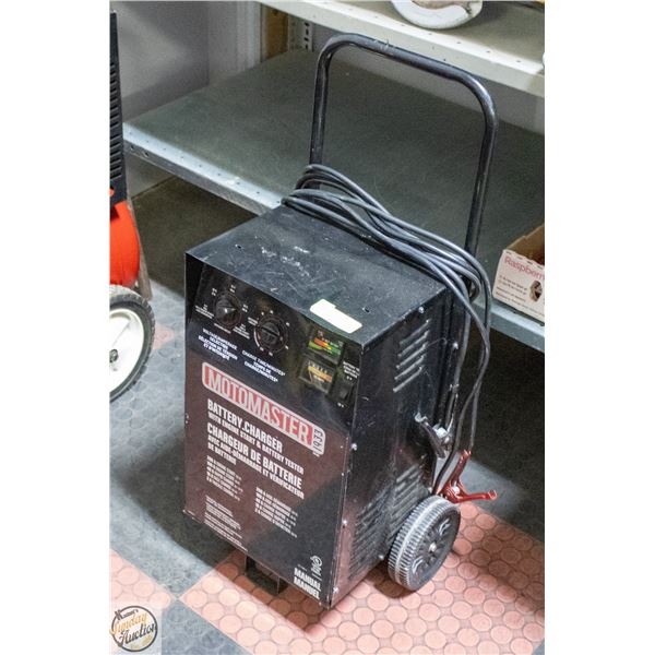 MOTOMASTER BATTERY CHARGER W/ENGINE START &