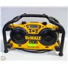 Image 1 : DEWALT JOBSITE RADIO (UNUSED FOR A FEW YEARS)