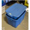 Image 1 : 3 LARGE + 1 SMALL LIDDED PLASTIC STORAGE TOTES