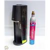 Image 1 : SODA STREAM MACHINE + CO2 CYLINDER