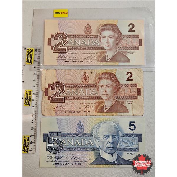 Canada Bills (3): - 1986 $2 Bill : Thiessen/Crow #BCG3739472 - 1986 $2 Bill : Thiessen/Crow #EBF2918