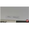 Image 8 : Autographed 8x10 Photos (2) : Gal Gadot - Wonder Woman (Certified : GCG & KB Authentics)