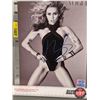 Image 1 : Autographed 8x10 Photo : VOGUE - Miley Cyrus (Certified : GCG)