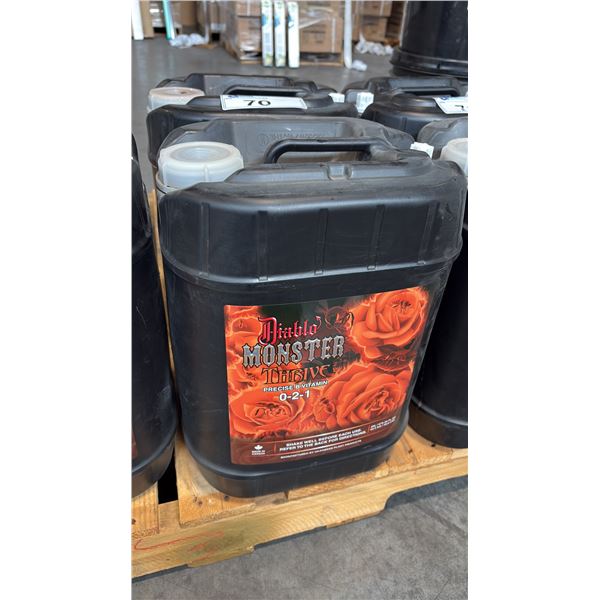 MONSTER DIABLO TRIVE 0-2-1 20 LITERS