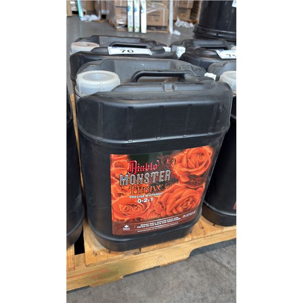 MONSTER DIABLO TRIVE 0-2-1 20 LITERS