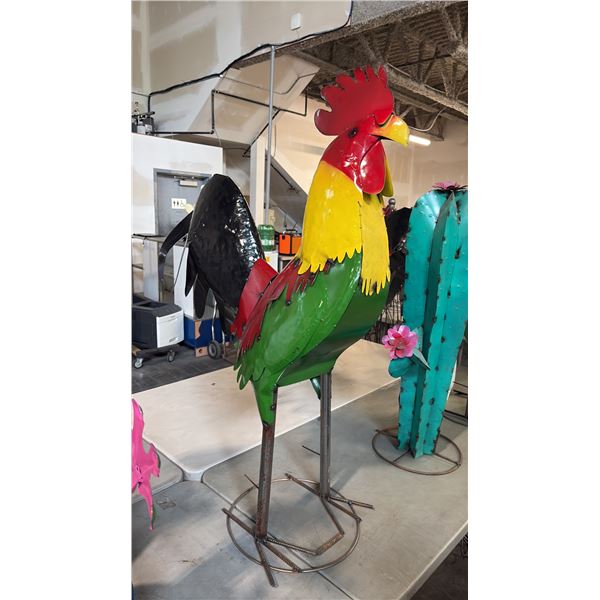 METAL ROOSTER YARD ART 40"H