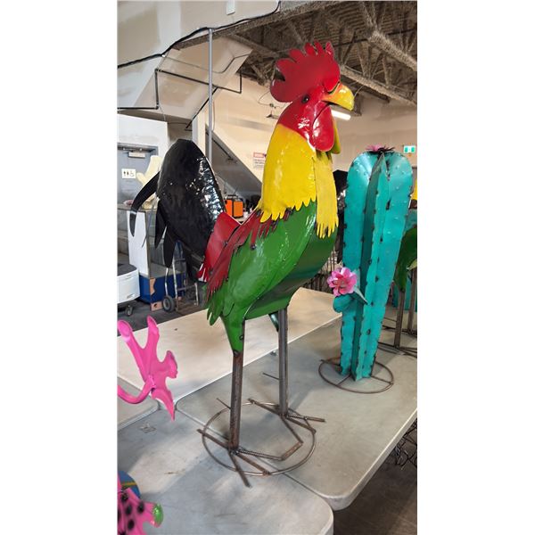METAL ROOSTER YARD ART 40"H