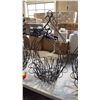 Image 2 : 3 ASSORTED METAL HANGING BASKETS