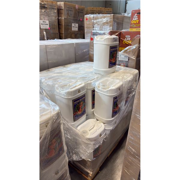 32 CONTAINERS OF SENSI BLOOM PART B 2-4-8 23 LITER ADVANCED NUTRIENTS