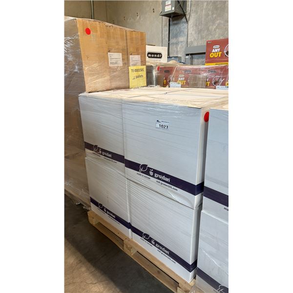 8 BOXES OF GRODAN GROW-CHUNKS 3 BAGS 2CU FT PER BAG
