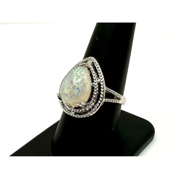 Amazing 4.5 Ct Simulated Color Play Rainbow Opal Ring