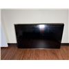 Image 2 : Samsung UN55MU8000F Smart 55" TV w/ Wall Mount 48" x 27"