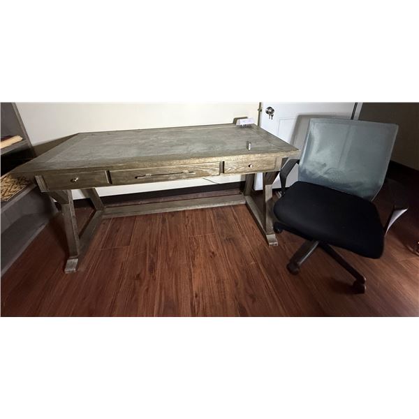 Wooden Desk w/ 3 Drawers 60" x 28" x 31"H & Rolling Office Chair