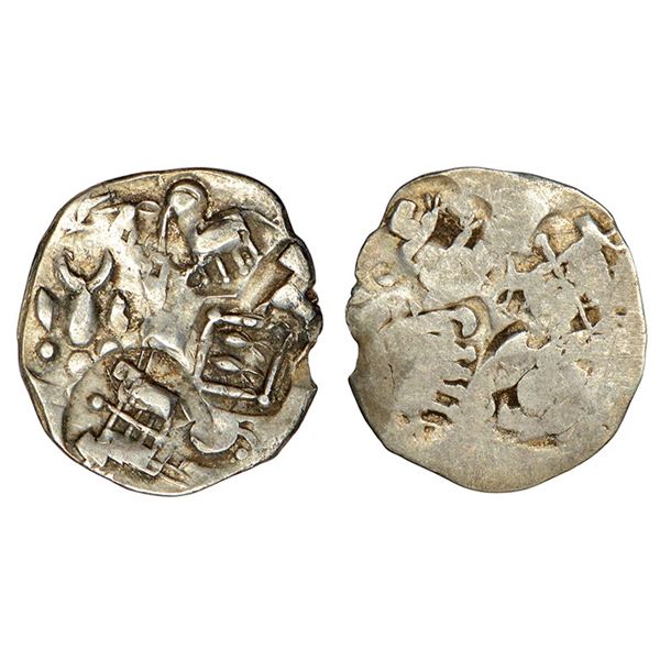 Ancient India: Archaic Silver punch marked coin - Wainganga-Mahanadi Divide, 1.14g.