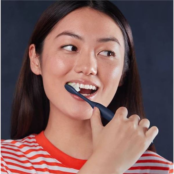 Philips One by Sonicare Battery Toothbrush, Midnight, Model HY1100/04